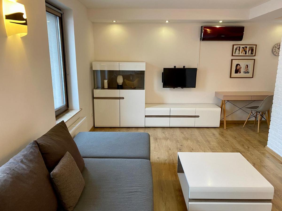 Apartament Centrum 64M2 Klimatyzacja Kędzierzyn-Koźle المظهر الخارجي الصورة