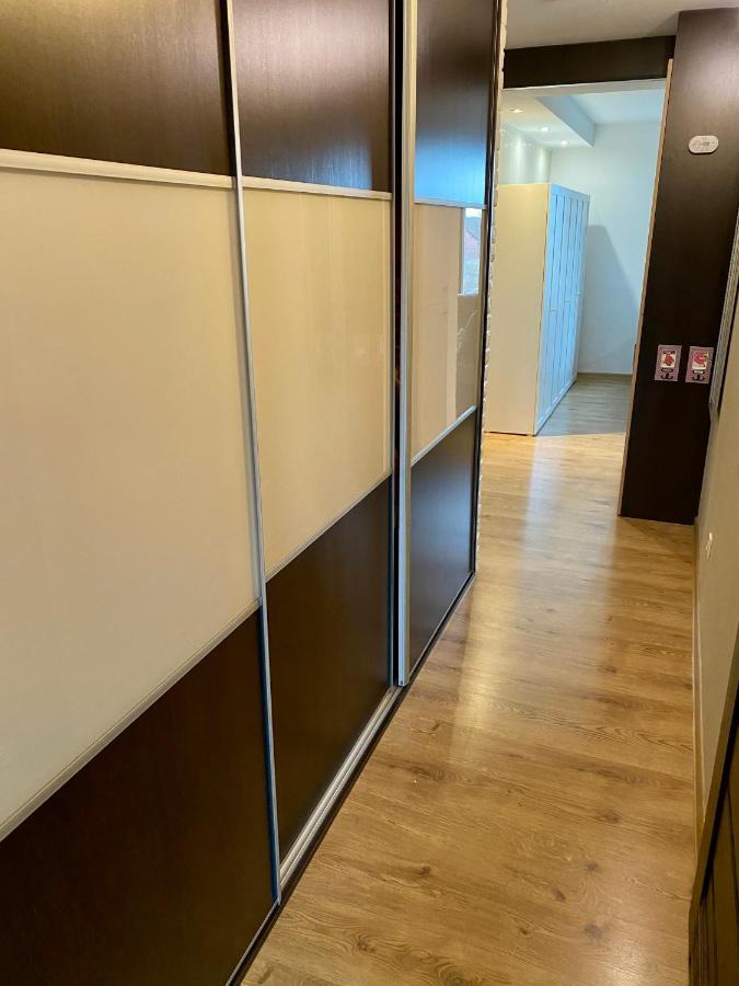 Apartament Centrum 64M2 Klimatyzacja Kędzierzyn-Koźle المظهر الخارجي الصورة